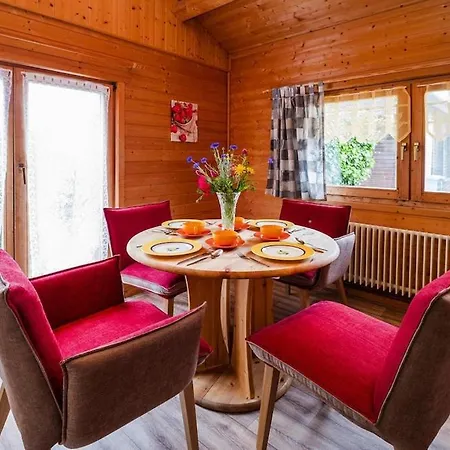 بيت للعطل Log Cabins Klockenhagen, Klockenhagen